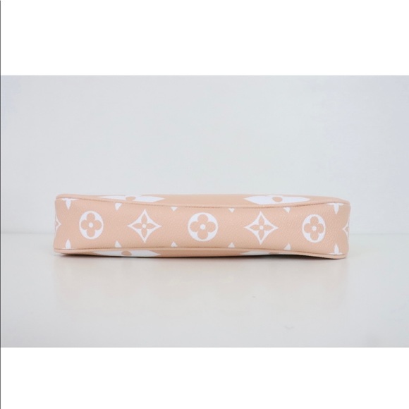 Louis Vuitton Multi Pochette Bag By the Pool Brume - Picture 8 of 12